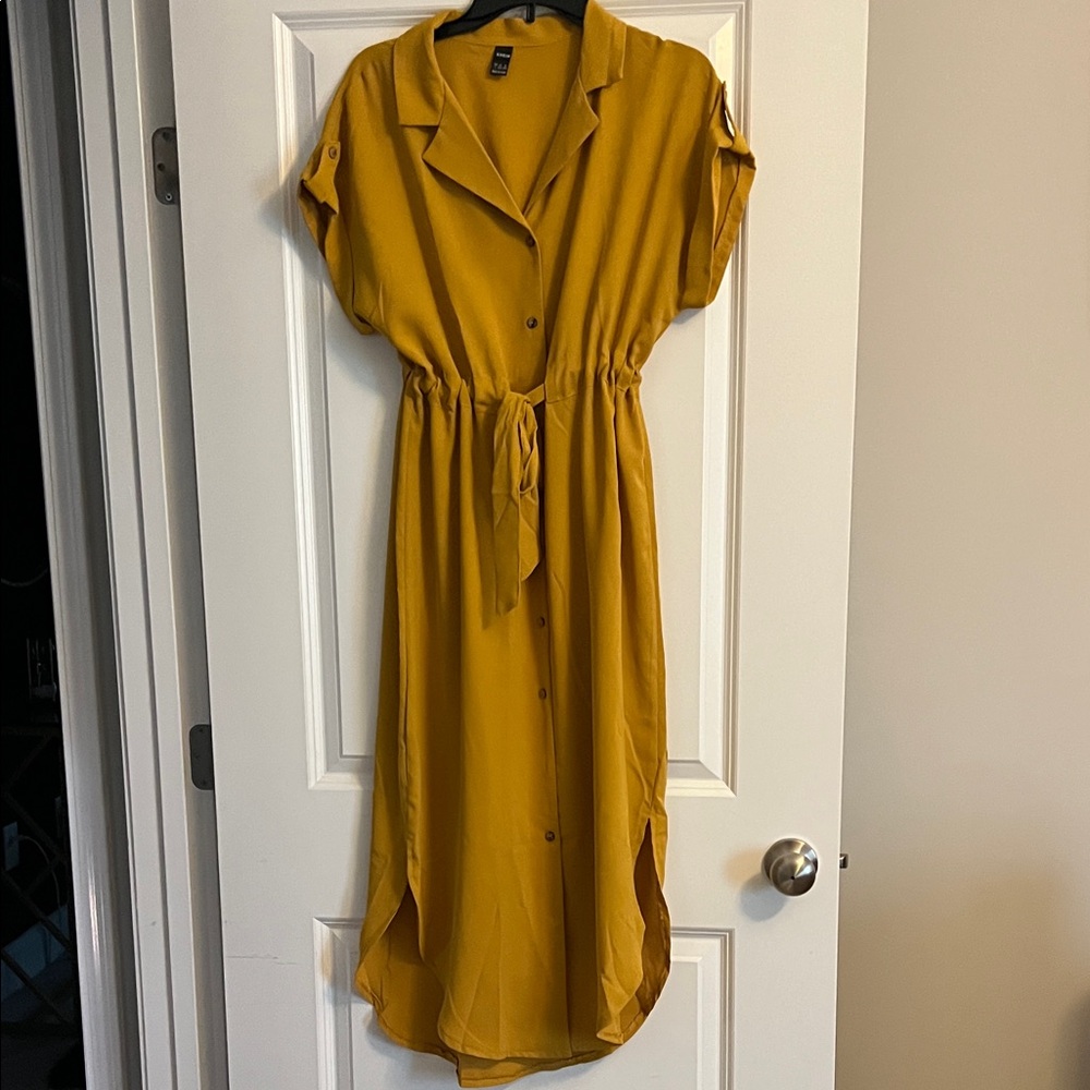 SHEIN Navy and Mustard Midi Dresses - Picture 7 of 9